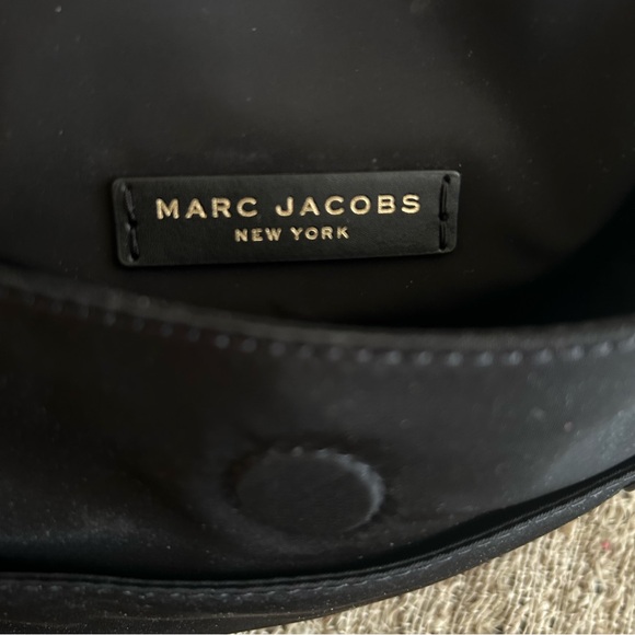 Marc Jacobs Preppy Nylon Mini Natasha Crossbody Bag Black EUC!! - Picture 9 of 12
